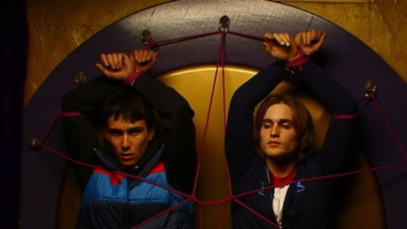 地下理想国电影封面图片